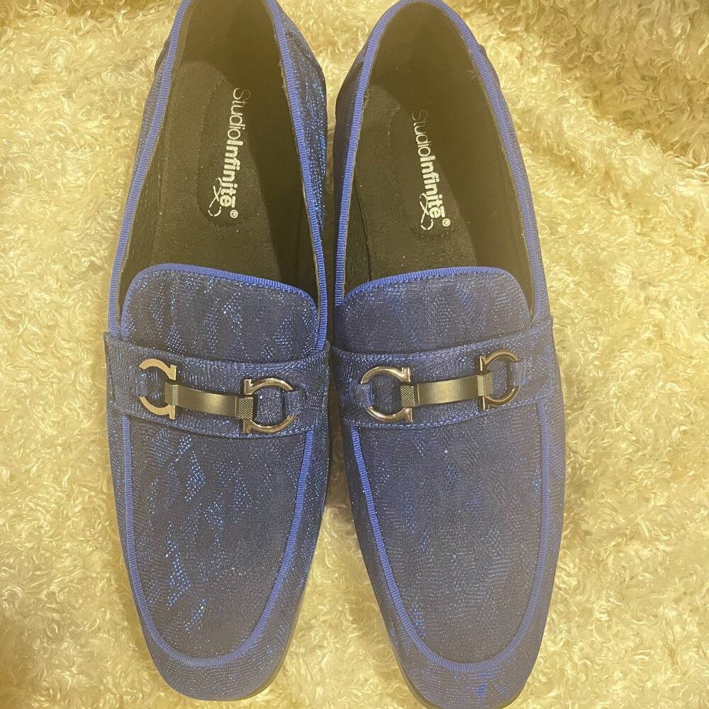 Studio Infinite Men's House Loafers Size 11